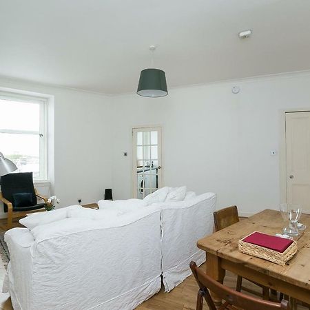 St Margaret'S Loch Apartment Эдинбург Экстерьер фото